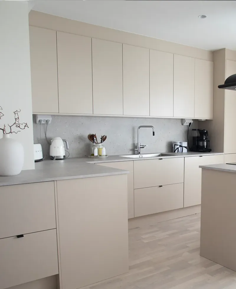 Nyrenoverat kök i en villa i Lindesberg — Premie Bygg
